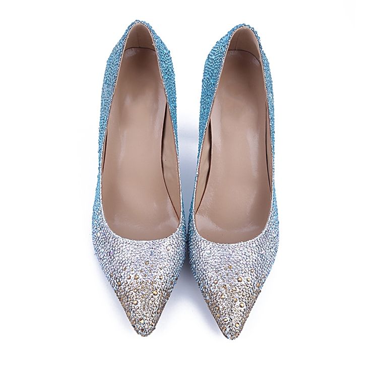 Bombas Femininas De Ponta Azul Com Decoração De Strass