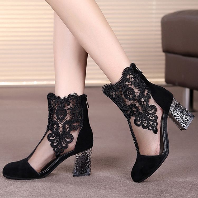 Botas Femininas De Salto Alto De Renda Com Strass Bordado Floral