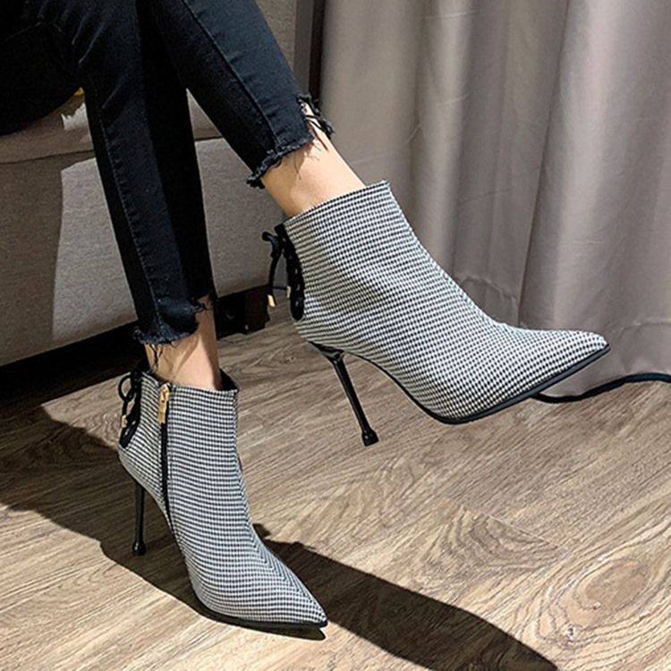 Botas Para Tornozelo Com Zíper E Salto Agulha Feminino Com Cordões Nas Costas E Bico Fino