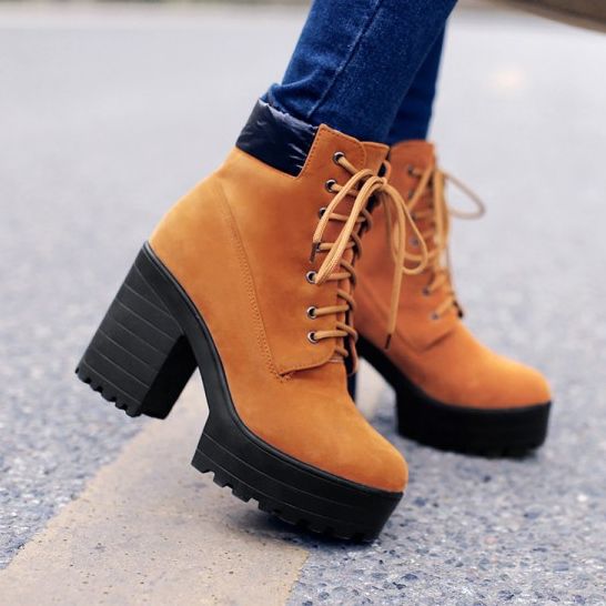 Moda Feminina Botas De Salto Grosso Com Cordões