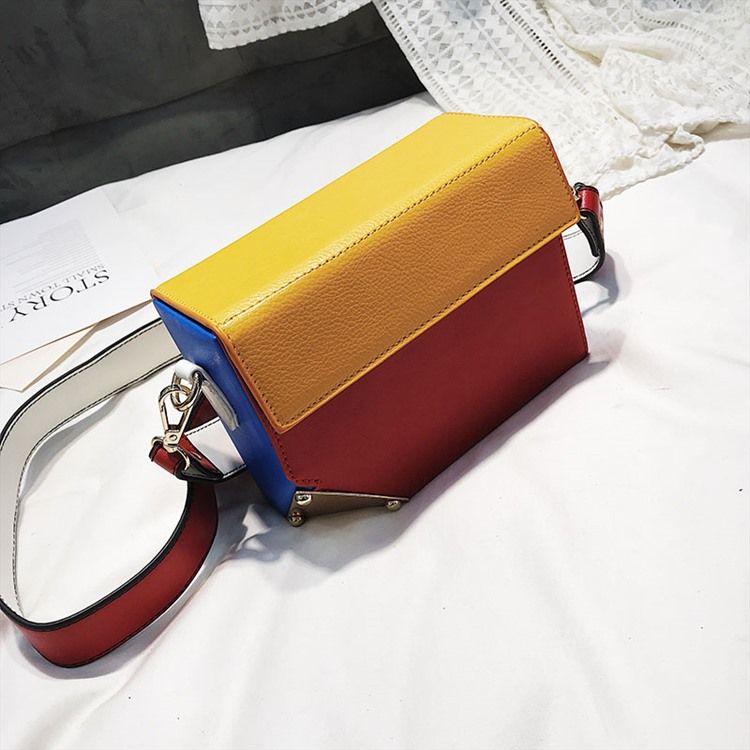 Saco Crossbody Médio De Rebite Em Bloco De Cores