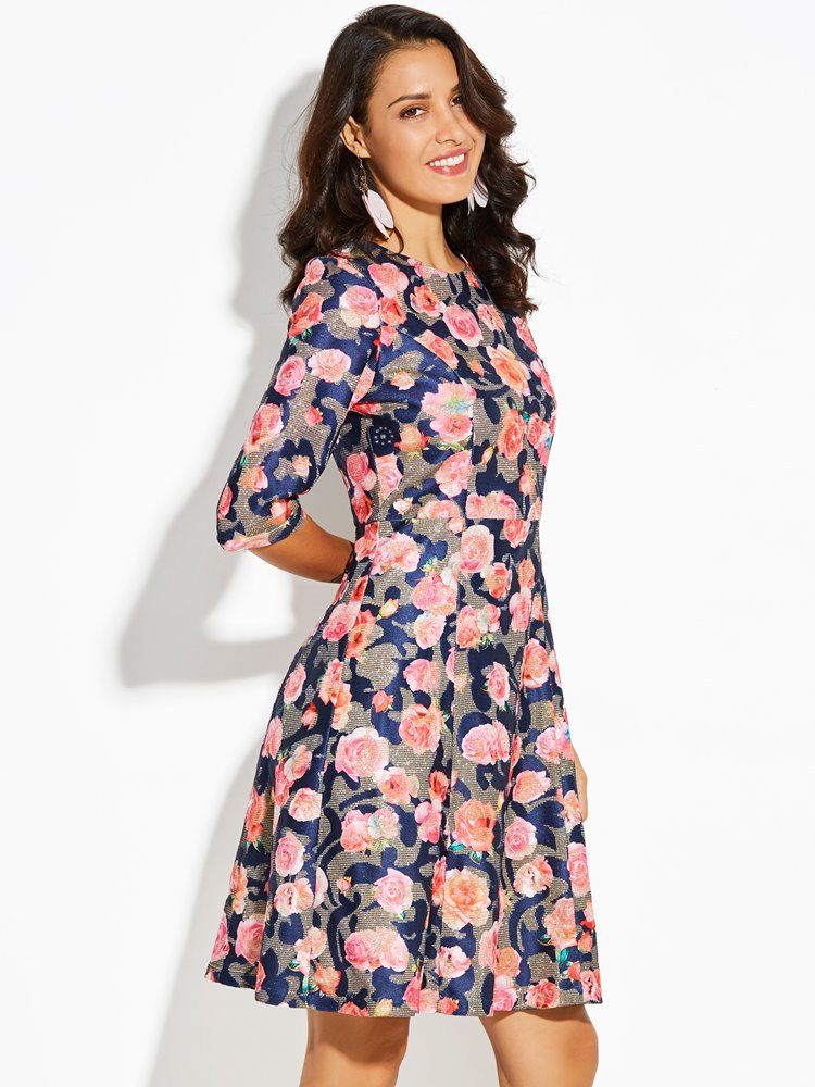 Vestido Feminino Com Estampa Floral Em Estampa Floral Em Estilo A-line