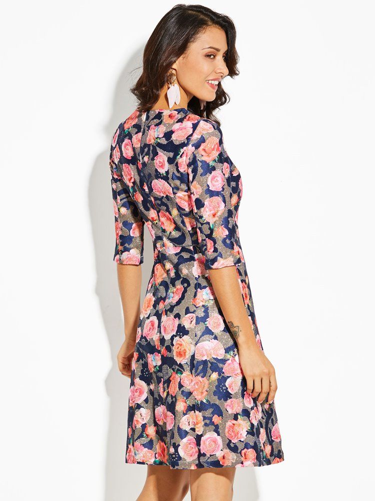 Vestido Feminino Com Estampa Floral Em Estampa Floral Em Estilo A-line