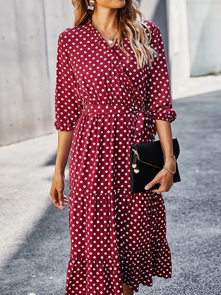 Vestido Feminino De Gola Em V Com Manga Três Quartos Meia Canela E Bolinhas Com Decote Em V