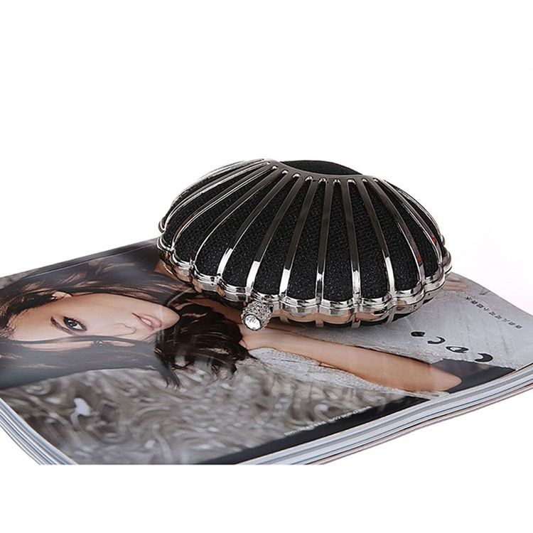 Shell Banquet Clutches Evening Bag