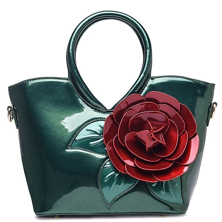 Bolsa Decorada Com Flores Vivas Femininas