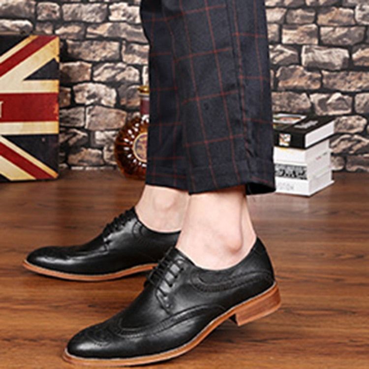 Oxfords Masculinos De Salto Liso Com Cadarço