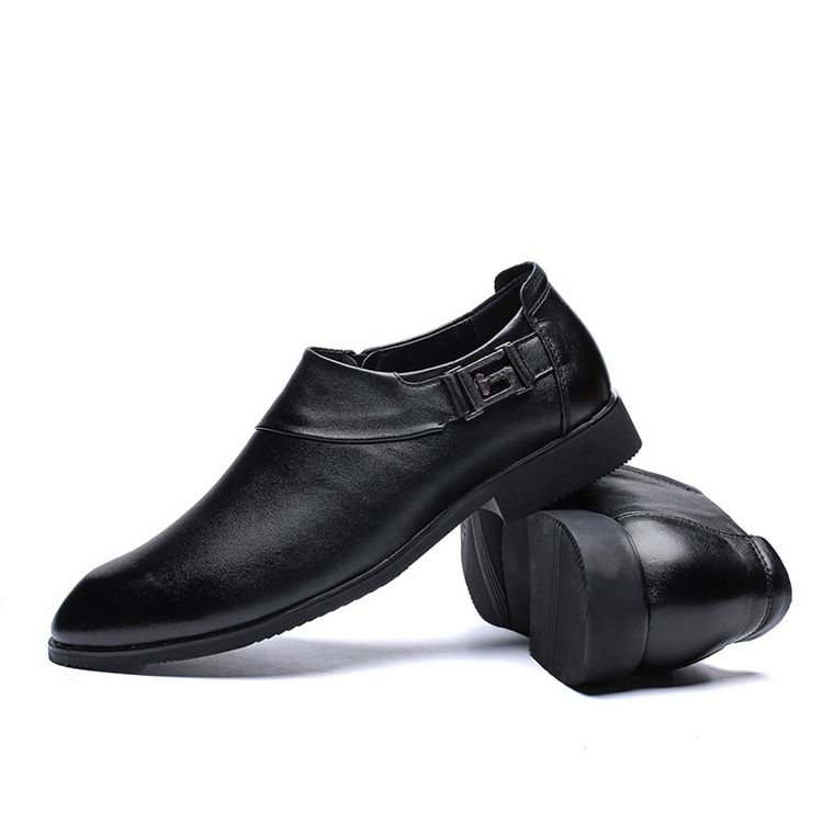 Sapatos Masculinos Simples Com Corte Decotado E Ponta Superior