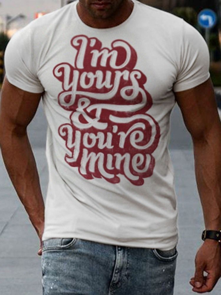 T-shirt Masculina Justa Com Estampa De Letras E Decote Redondo