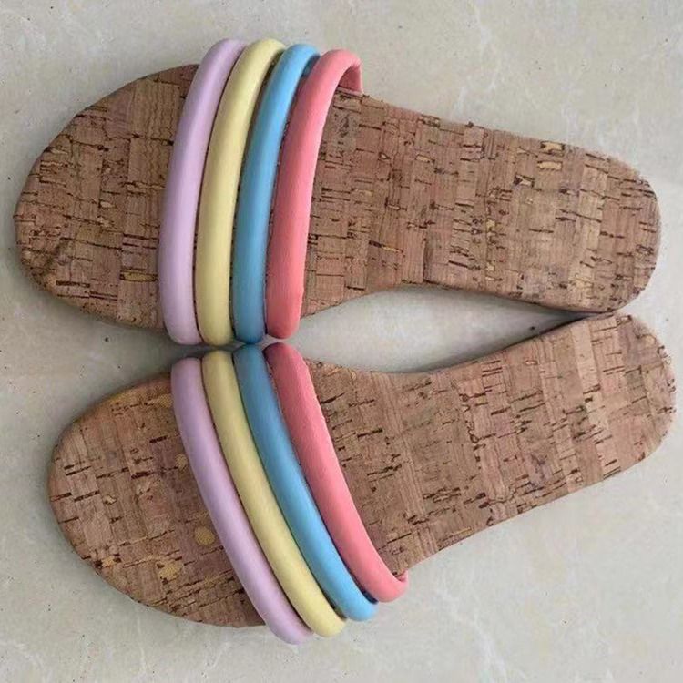 Flip-flop Feminino Liso Com Chinelos